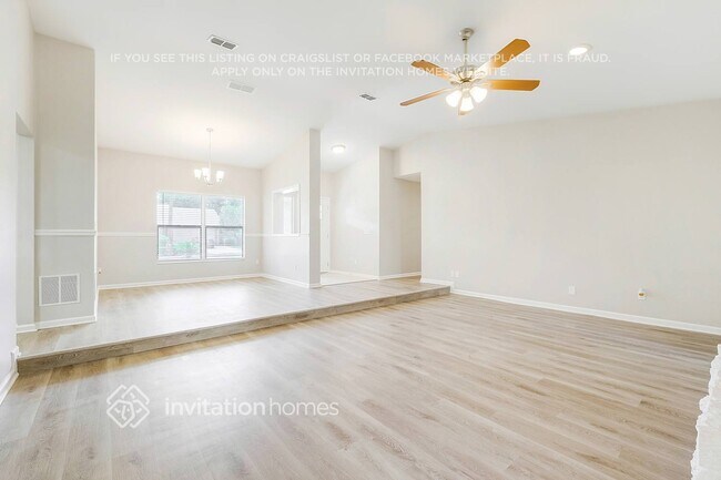 Photo - 10383 Tawa Trail