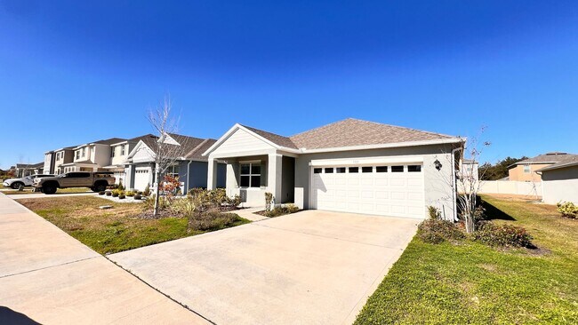 Building Photo - Spacious 3 Bedroom / 2 Bathroom Home in Mt Dora’s Timberwalk Community – AVAILABLE NOW!