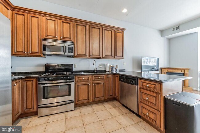 Photo - 128 South St Unit 2R
