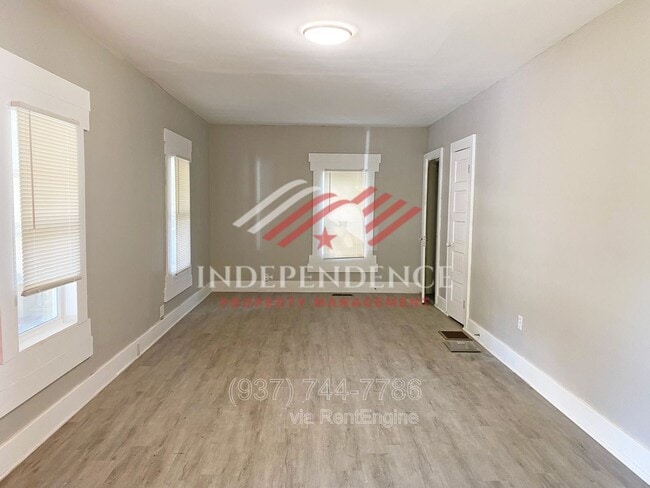 Photo - 2141 Philadelphia Dr