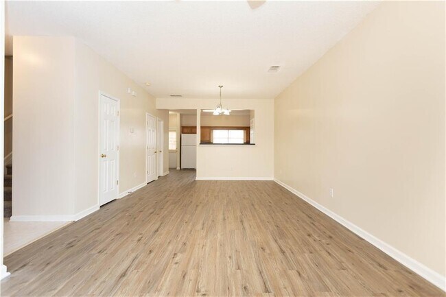 Photo - 1471 Riverrock Trail SW