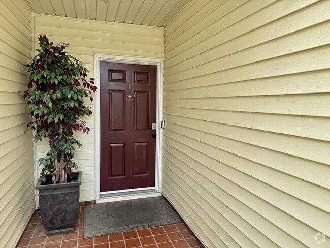Building Photo - 1155 Old Monrovia Rd NW Unit f Rental
