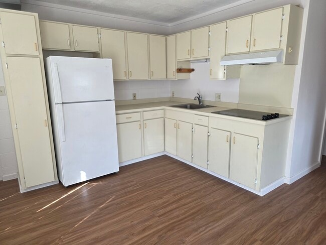 Photo - 1126 1st Ave