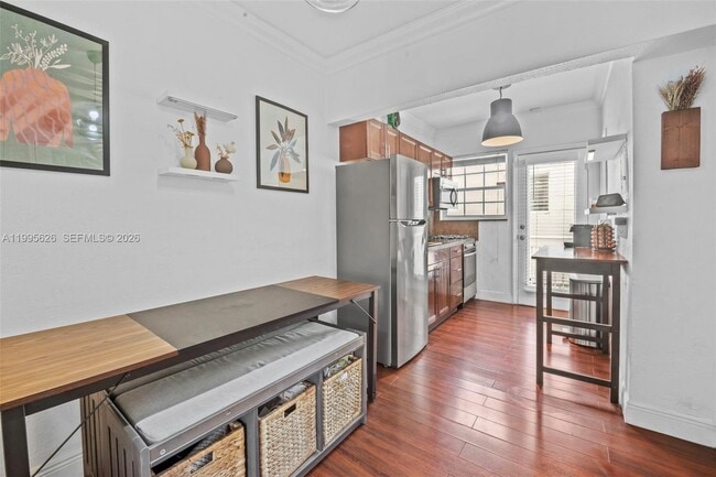 Photo - 330 74th St Unit 5