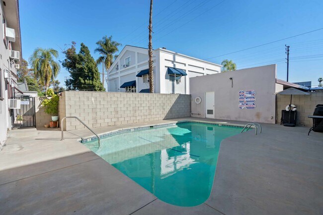 4460 Ensign Ave.