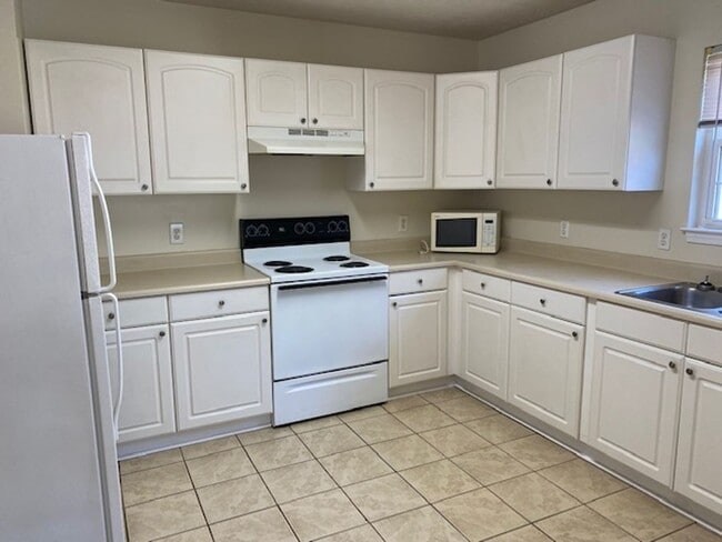 Photo - Home in Hillsdale