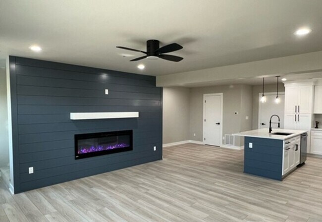 14420 Springbrook Trl Unit 14420 Springbrook