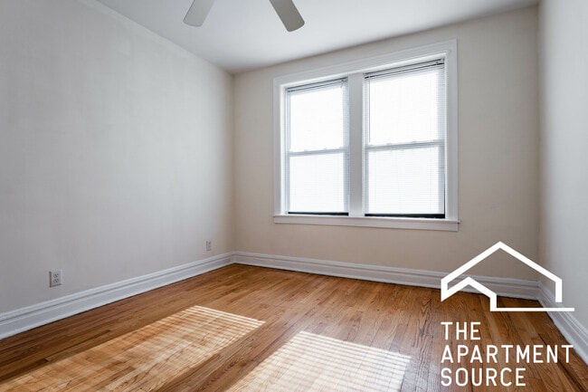 Photo - 1953 W Winnemac Ave Unit 2