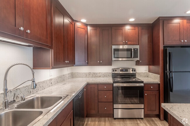 Interior Photo - Torrey Pines Village Rental