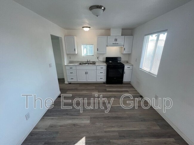 Photo - 70 E Yates Ave Unit #F