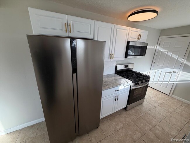 Photo - 22130 Cora Ave