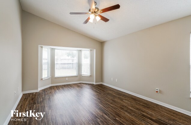 Photo - 13533 White Elk Loop