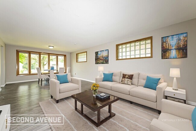 304 Garden City Dr