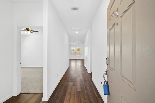 Photo - 329 Paso Fino Dr