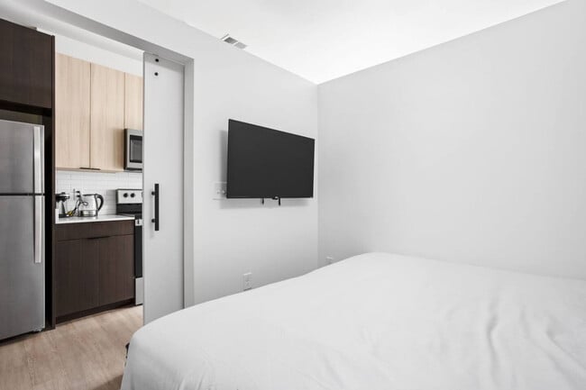 Photo - 421 N Pennsylvania St Unit ID1312594P