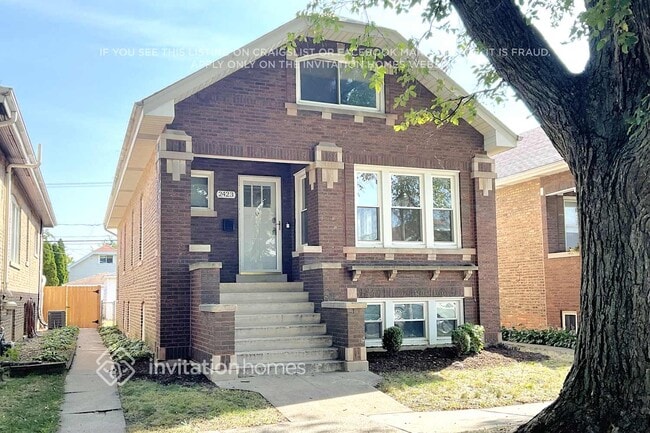 Building Photo - 2423 Wesley Ave Rental