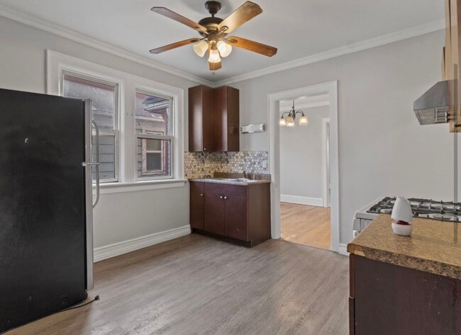 Photo - 2220nHoltonM Unidad 2222