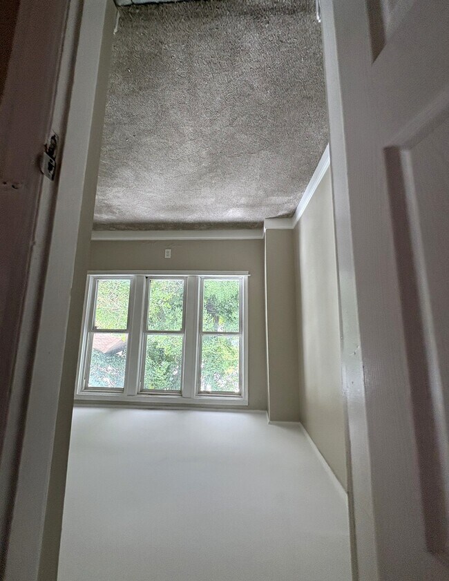 Photo - 16194 Princeton St Unit 16196