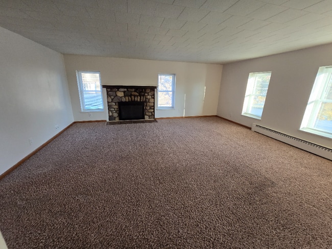 Photo - 800 W Walworth St Unit 3