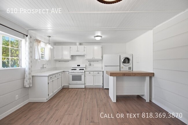 Photo - 610 Prospect Ave