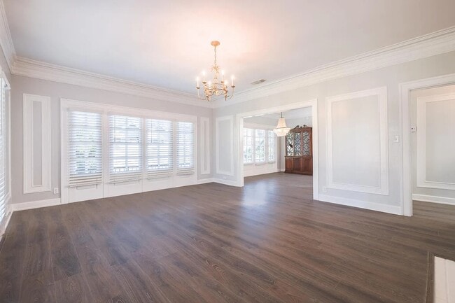 Photo - 3520 W 12th St