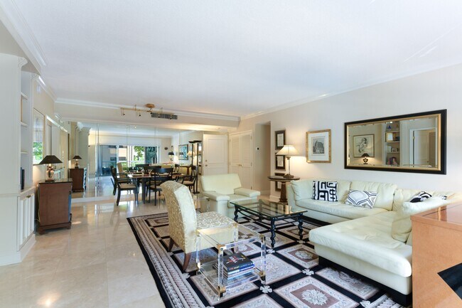 Photo - 250 Bradley Pl