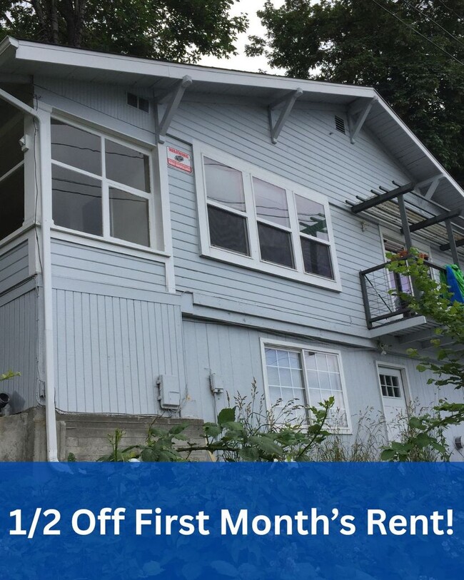 Building Photo - Pre-leasing - 6Bd/3Ba Rental