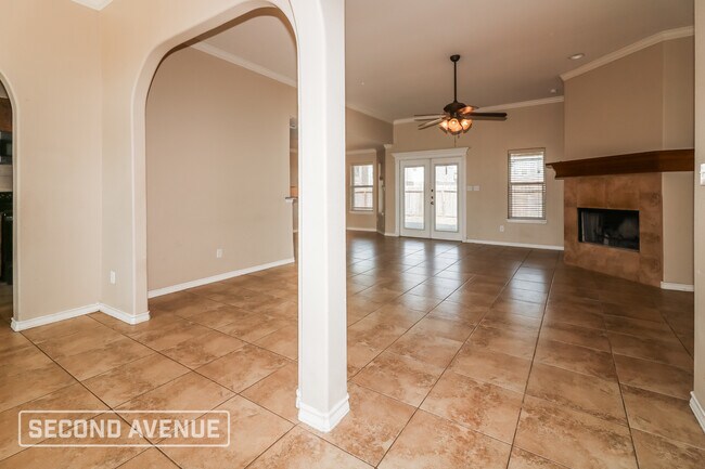 Photo - 6822 Wall Street