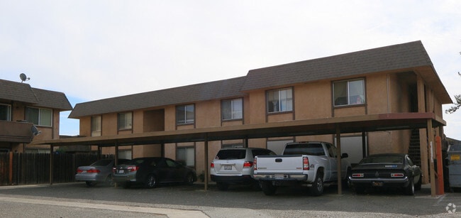 002 - Tiburon Apartments