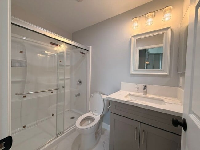 Photo - 5256-5260 Groveland Drive Unit 5260-1