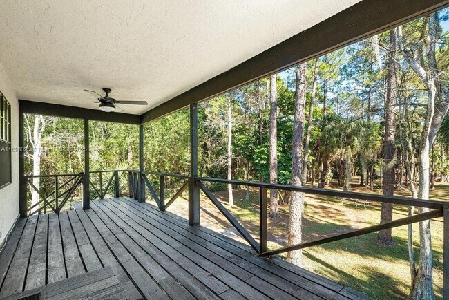 Photo - 1339 Gallop Dr Unit Barn Apt