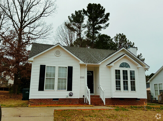 Building Photo - 2305 Lockwood Folly Ln Rental