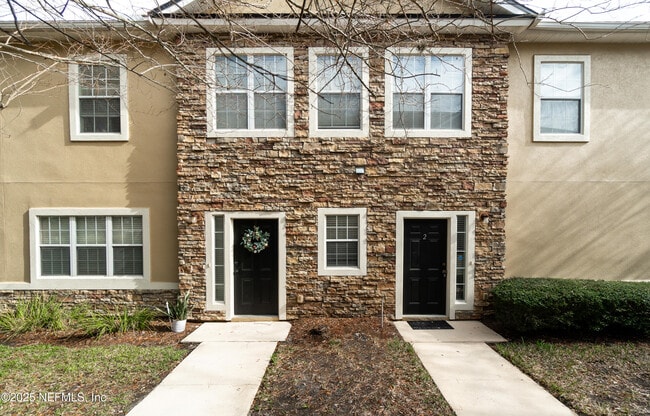 Building Photo - 7214 Deerfoot Cir Unit 2