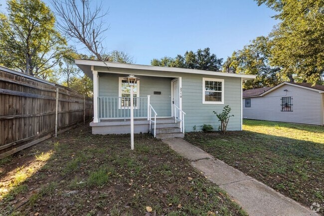 Building Photo - 3710 Sidney St Rental