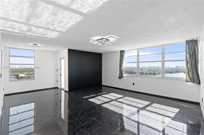 Photo - 1351 NE Miami Gardens Dr Unit 1506E