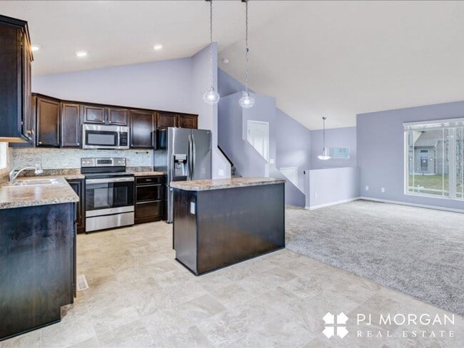 Photo - Cozy 3-Bedroom, 2-Bathroom Home!