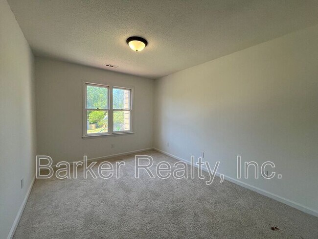 Photo - 8029 Perry Creek Rd