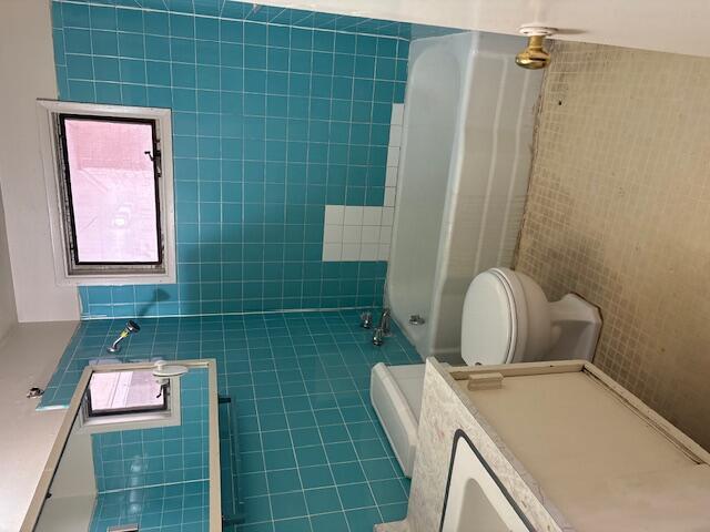 Photo - 2512 47th St