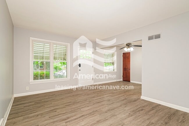 Photo - 9145 Frederick St