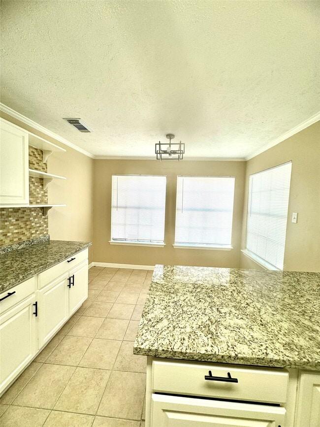 Photo - 3503 Denio Dr