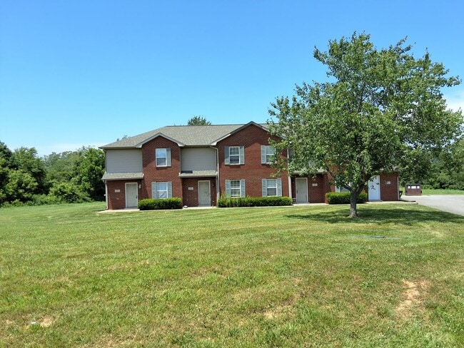 Building Photo - 179 Pointers Ct Unit 01