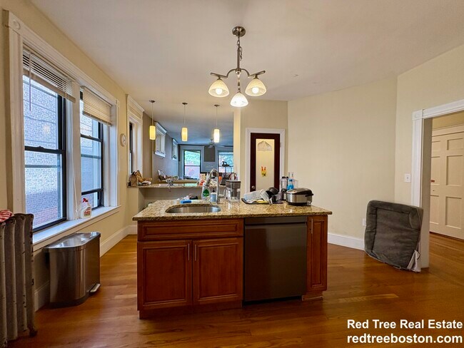 Photo - 184 St Paul St Unit 1