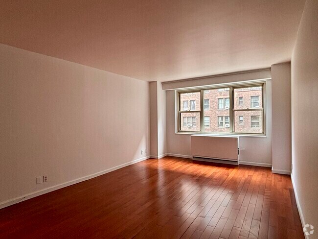Building Photo - 400 E 54th St Unit 6D Rental