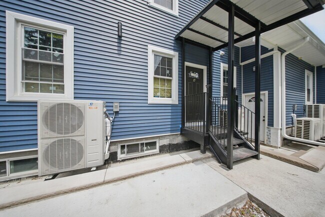 Photo - 14 Yankee Pl Apartment Unit 4
