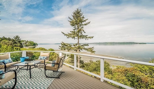 Photo - 3695 Sqft. Home with 180 degree Sound views!