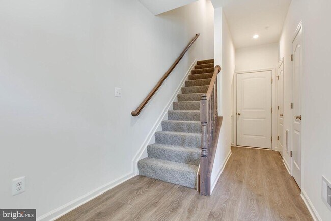 Photo - 1531 Iron Horse Wy