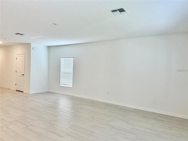 Photo - 17606 Happytrails St