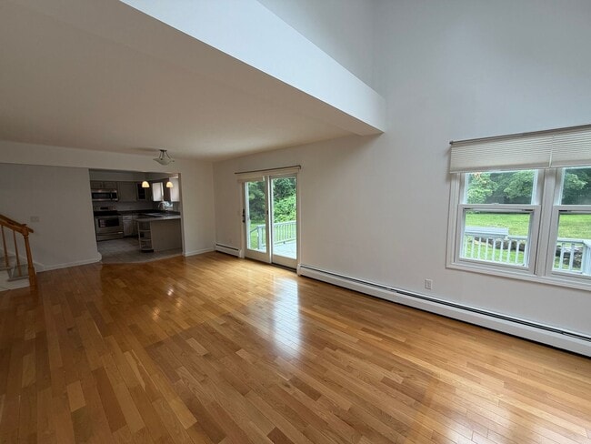 Photo - Beautiful 3bd/3ba Condo For Rent