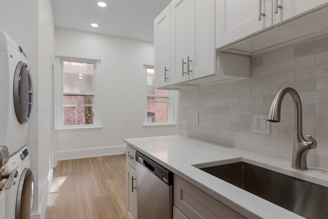 Photo - 94 Saint Botolph St Unit #98 - 6