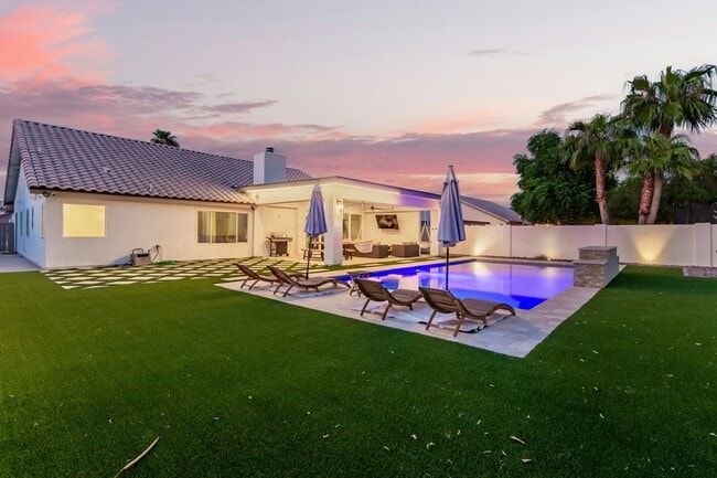 Photo - 1543 E Park Ave